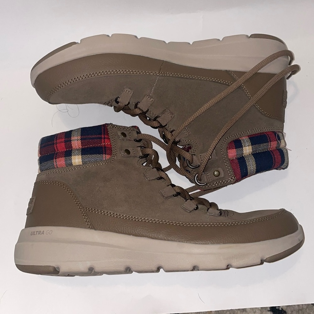 Plaid Cuff Dark Tan fleece lined boot.